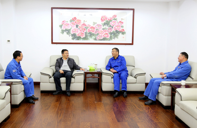  新安縣縣委常委、宣傳部部長王宜陽到萬基控股集團調(diào)研