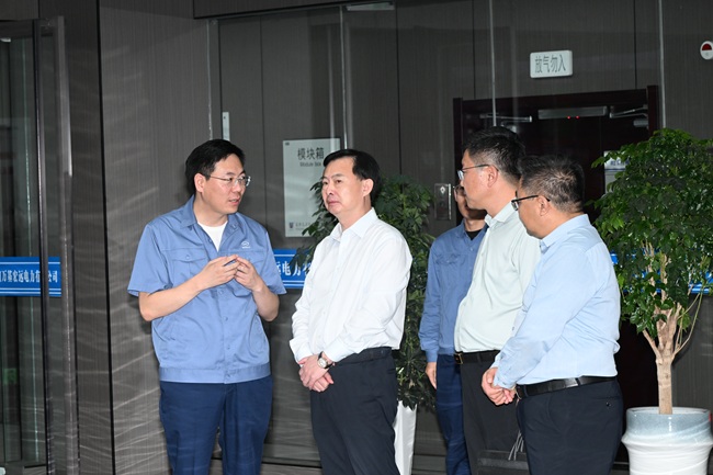 洛陽市發(fā)改委黨組書記、主任關(guān)宇飛一行到萬基控股集團(tuán)調(diào)研